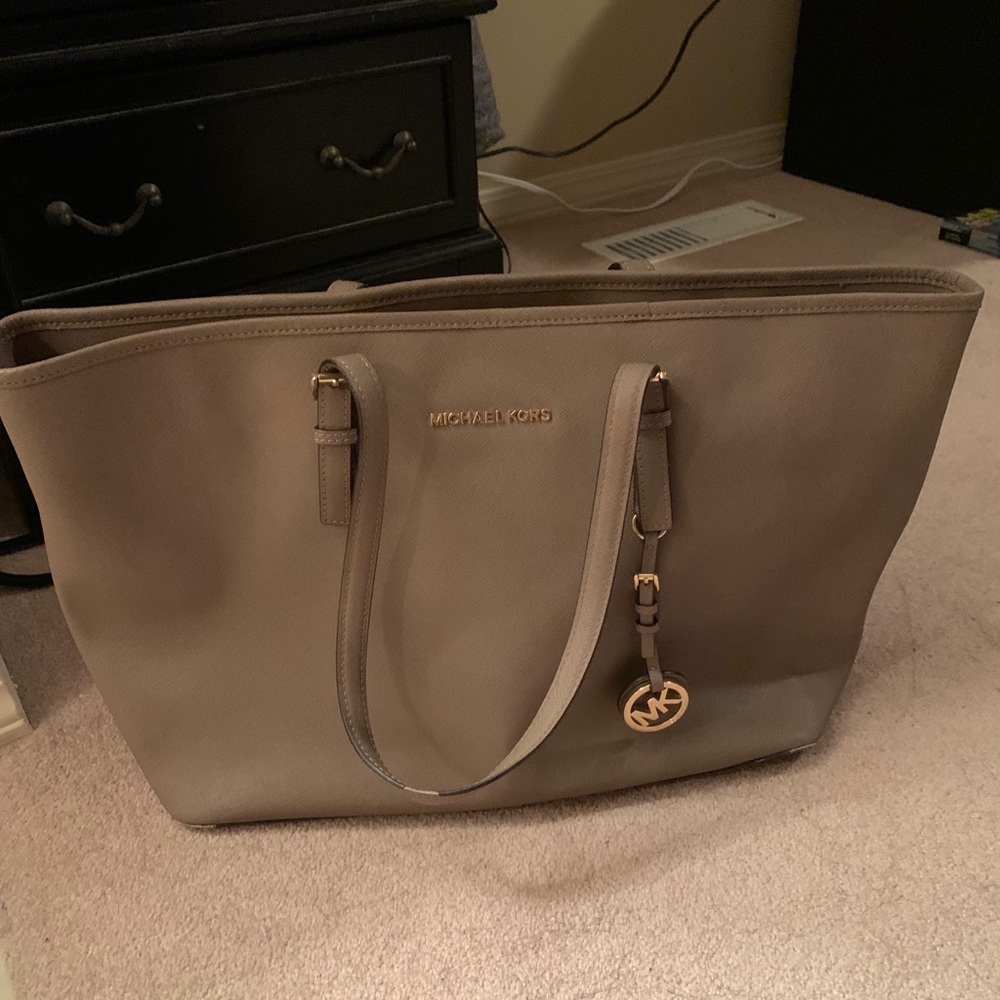 Authentic taupe Michael Kors shoulder bag